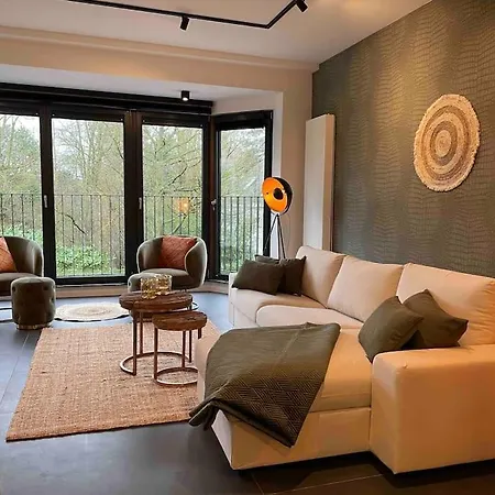 Chic, Luxe Loftstijl In * Oostende