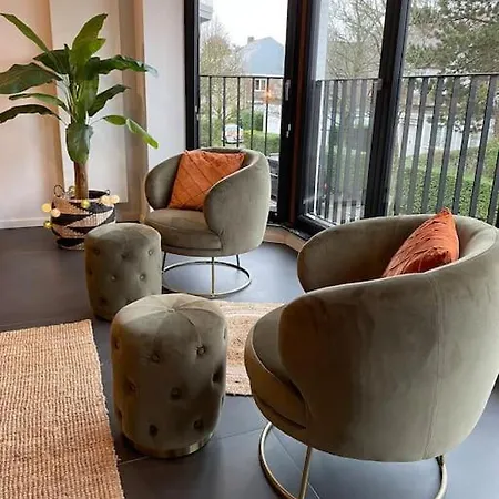 Chic, Luxe Loftstijl In Apartamento *